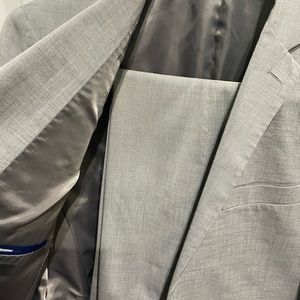 Men’s grey suit 40R
